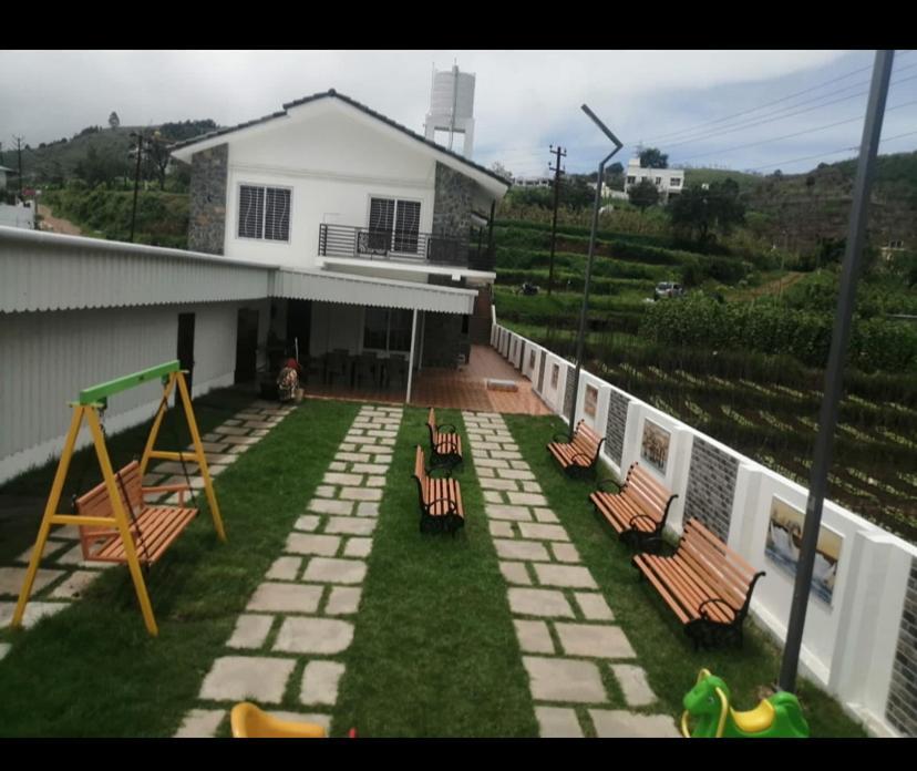 Rr Holiday Inn 科代卡纳尔 外观 照片